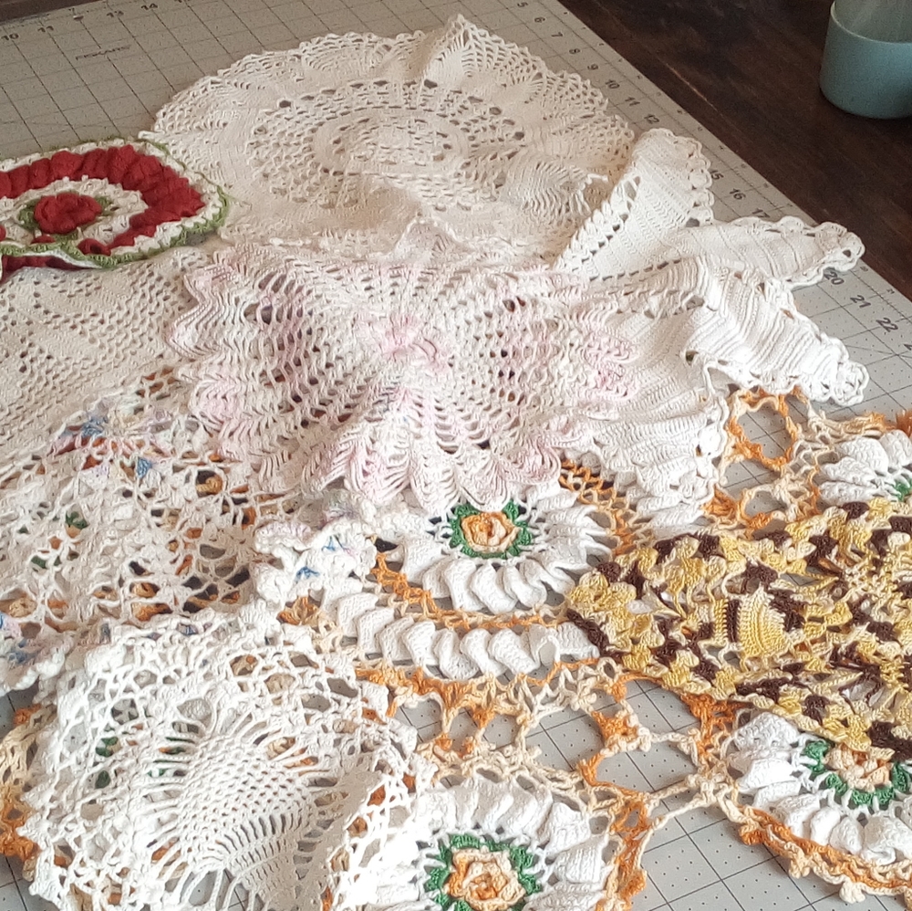 💜Vintage💜 9 Doily Bundle Handmade